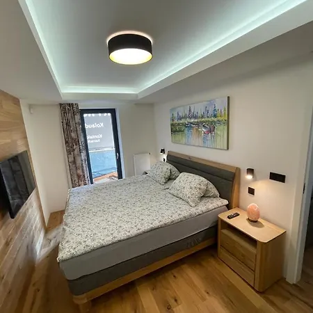 Luxusni Grand V Centru Harrachova Se Saunou, Wallboxem Ev, Parkovanim Zdarma, S Velkym Balkonem A Vyhledem Na Certovu Horu, Sjezdovku A Skokanske Mustky *