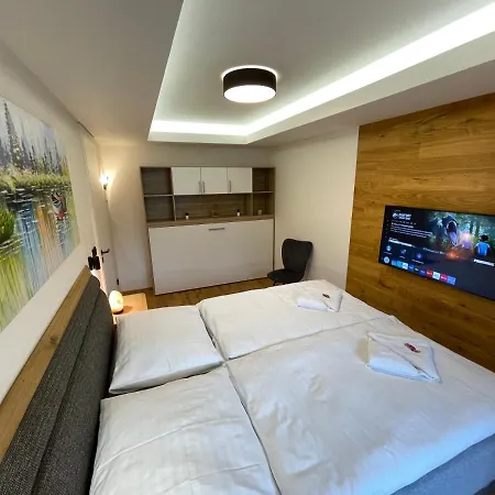 Luxusní Grand V Centru Harrachova Se Saunou, Wallboxem Ev,velkým Balkonem A Výhledem Na Můstky