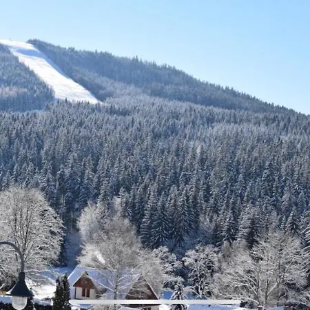 Luxusni Grand V Centru Harrachova Se Saunou, Wallboxem Ev, Parkovanim Zdarma, S Velkym Balkonem A Vyhledem Na Certovu Horu, Sjezdovku A Skokanske Mustky Harrachov