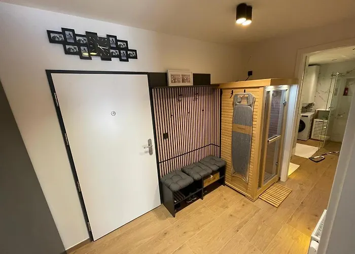 아파트 Luxusni Grand V Centru Harrachova Se Saunou, Wallboxem Ev, Parkovanim Zdarma, S Velkym Balkonem A Vyhledem Na Certovu Horu, Sjezdovku A Skokanske Mustky *